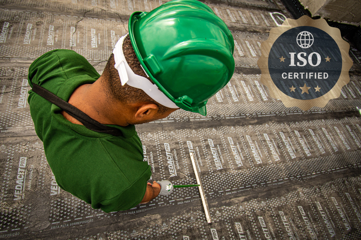 Como a Holiday Detector Contribui para a Conformidade com as Normas de Impermeabilização ABNT